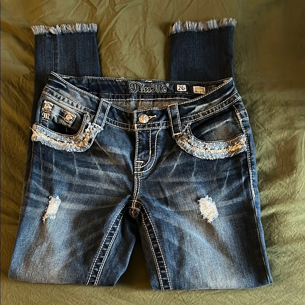 Miss Me Capris